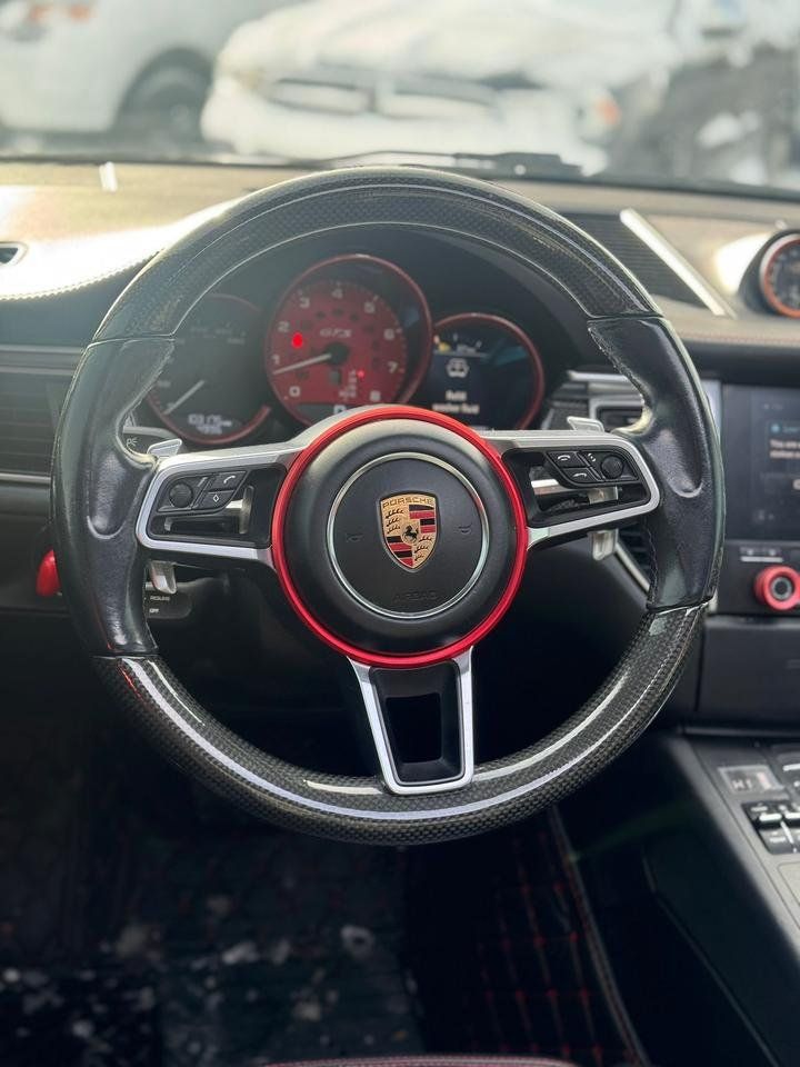 Porsche Macan 2017 - Thumbnail 11