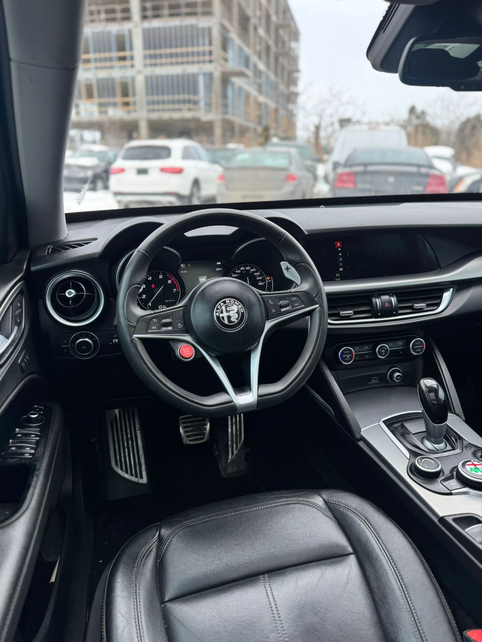 Alfa Romeo Stelvio 2018 - Thumbnail 9