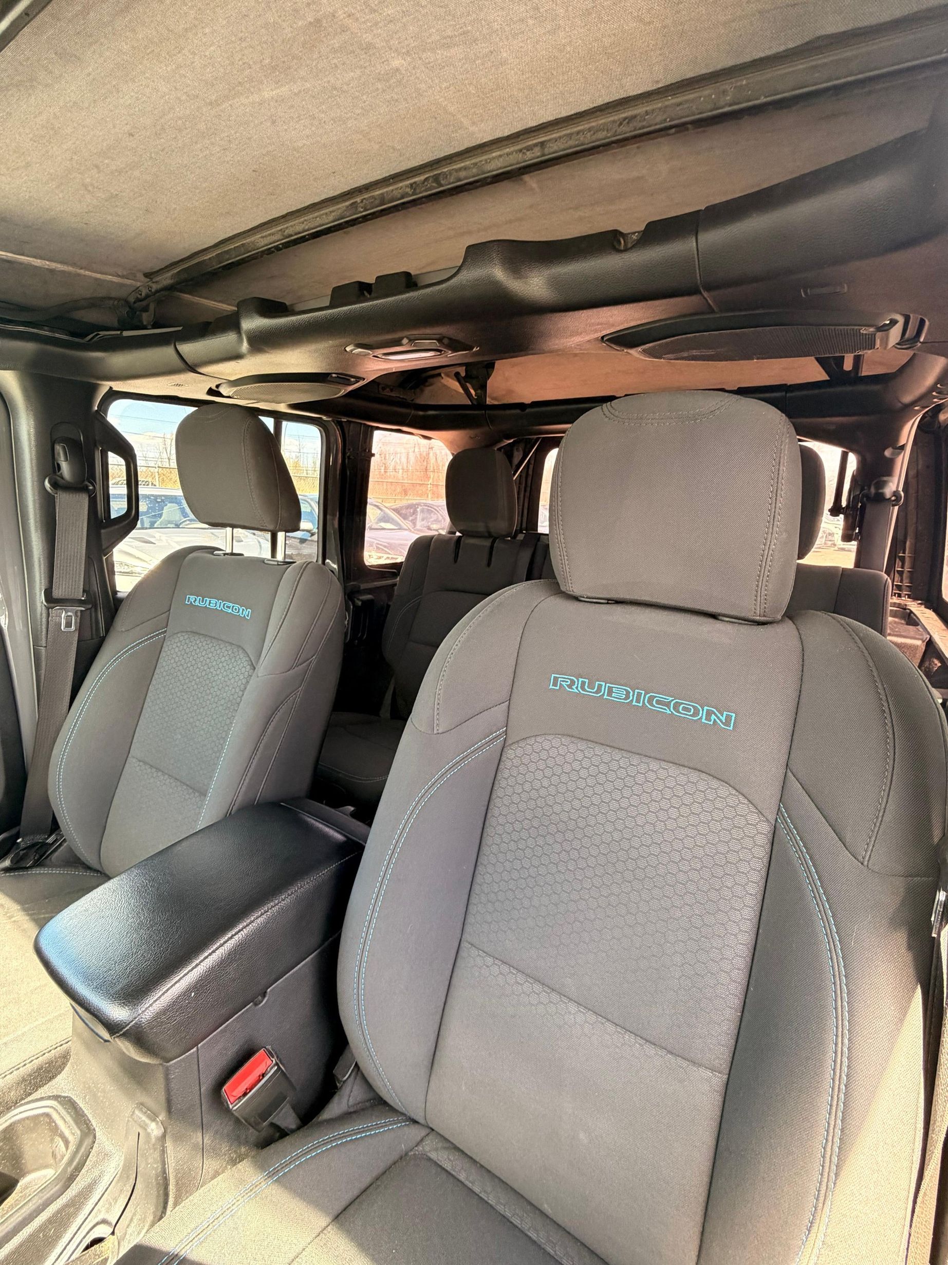 Jeep Wrangler 4xe 2021 - Thumbnail 5