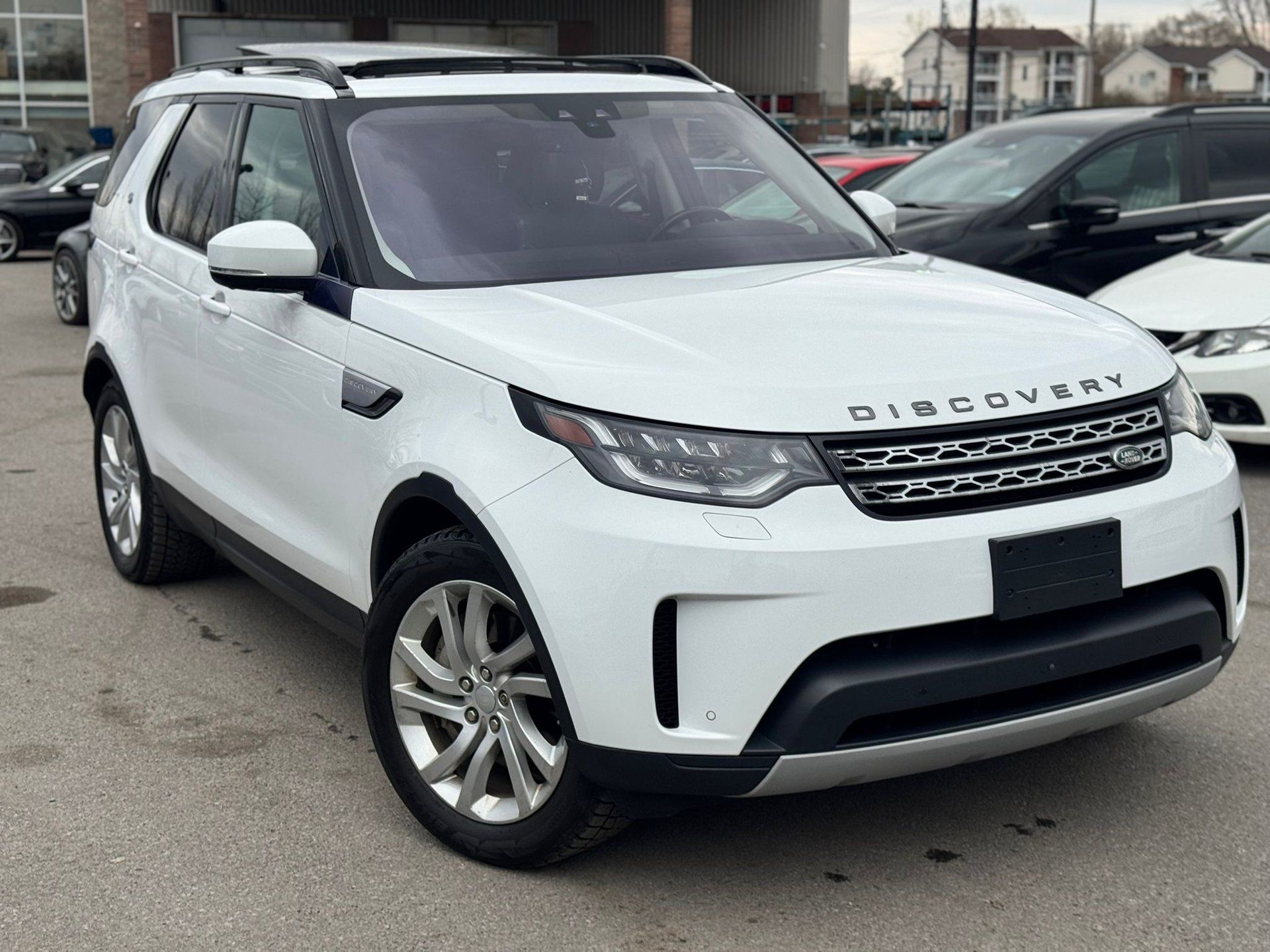 Land Rover Discovery 2018 - Thumbnail 5