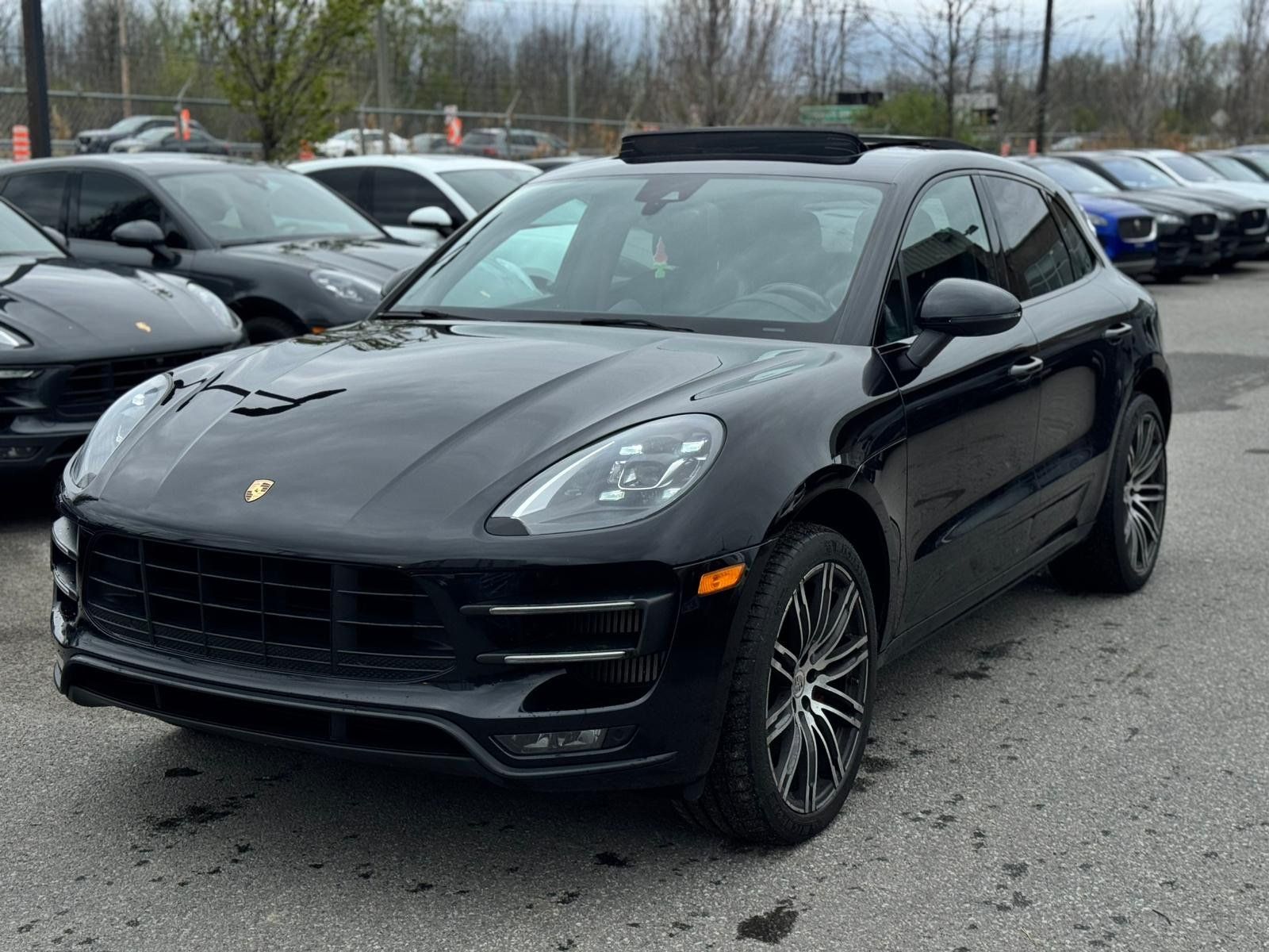 Porsche Macan 2017 - Thumbnail 3