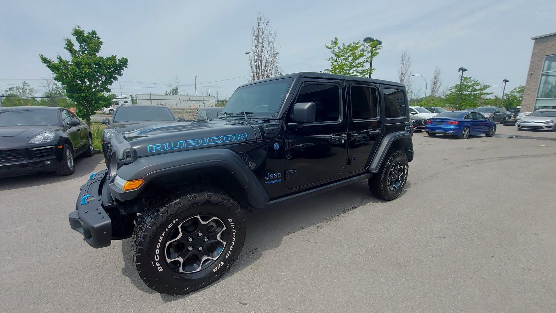 Jeep Wrangler 4xe 2022 - Thumbnail 3
