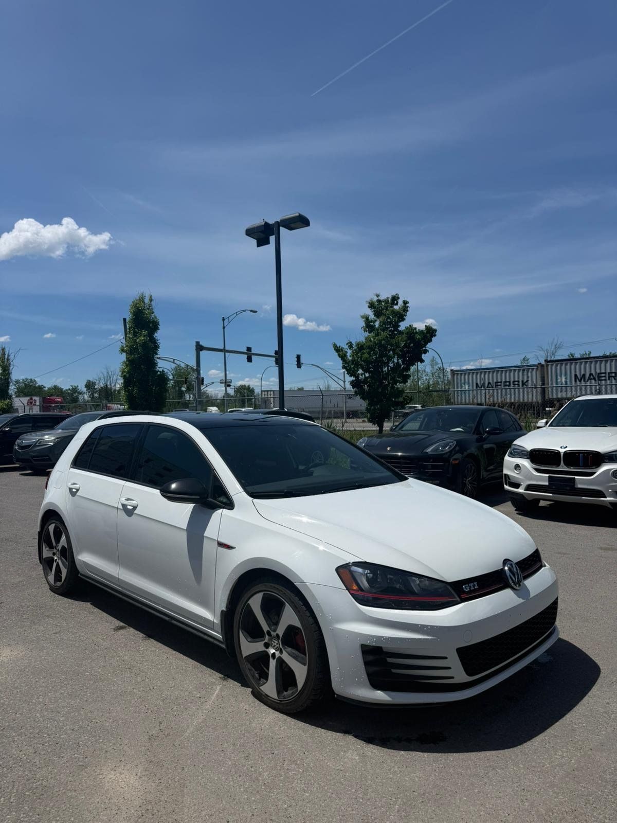 Volkswagen Golf GTI 2017 - Thumbnail 2