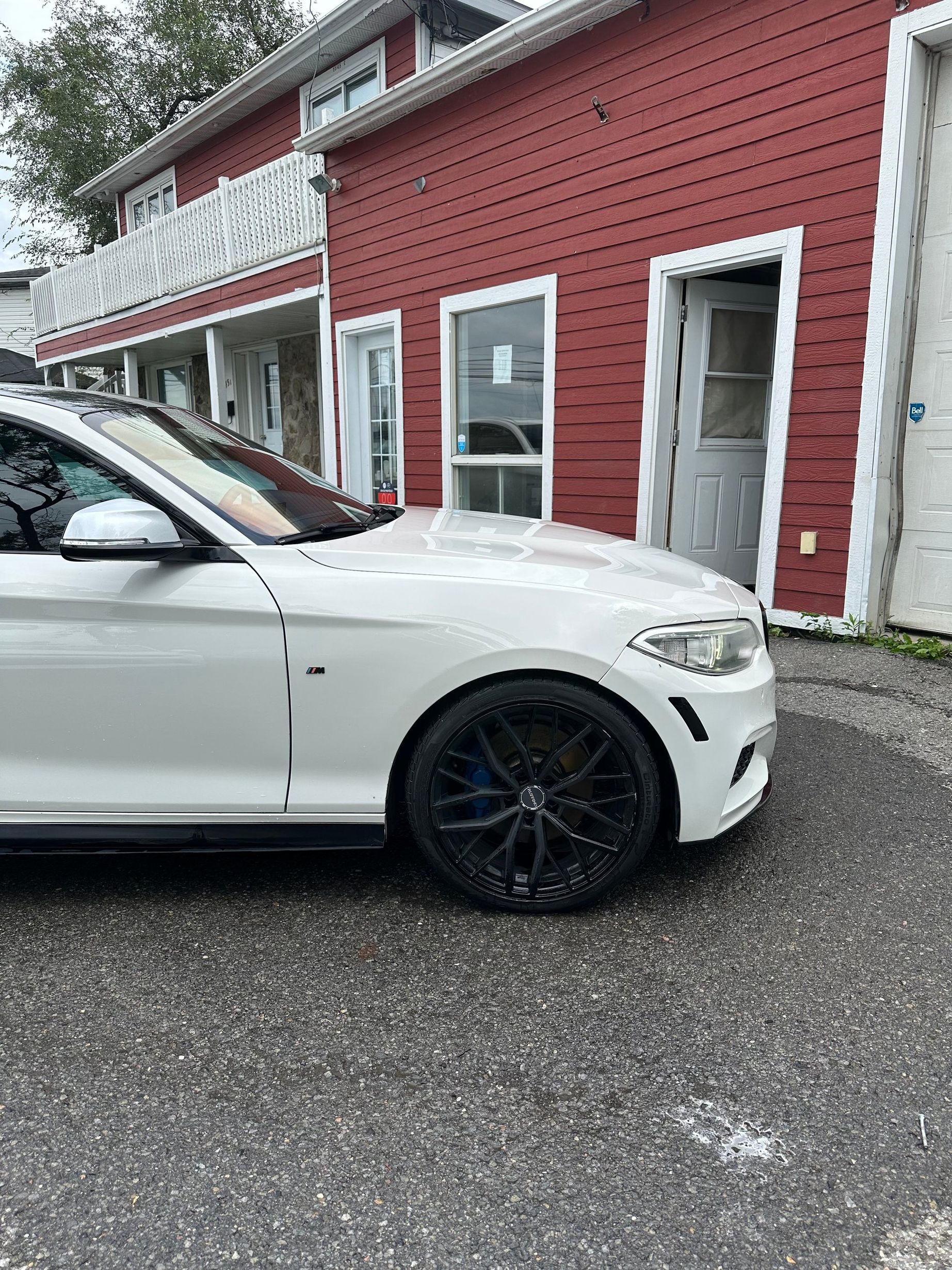BMW M235i 2015 - Thumbnail 2