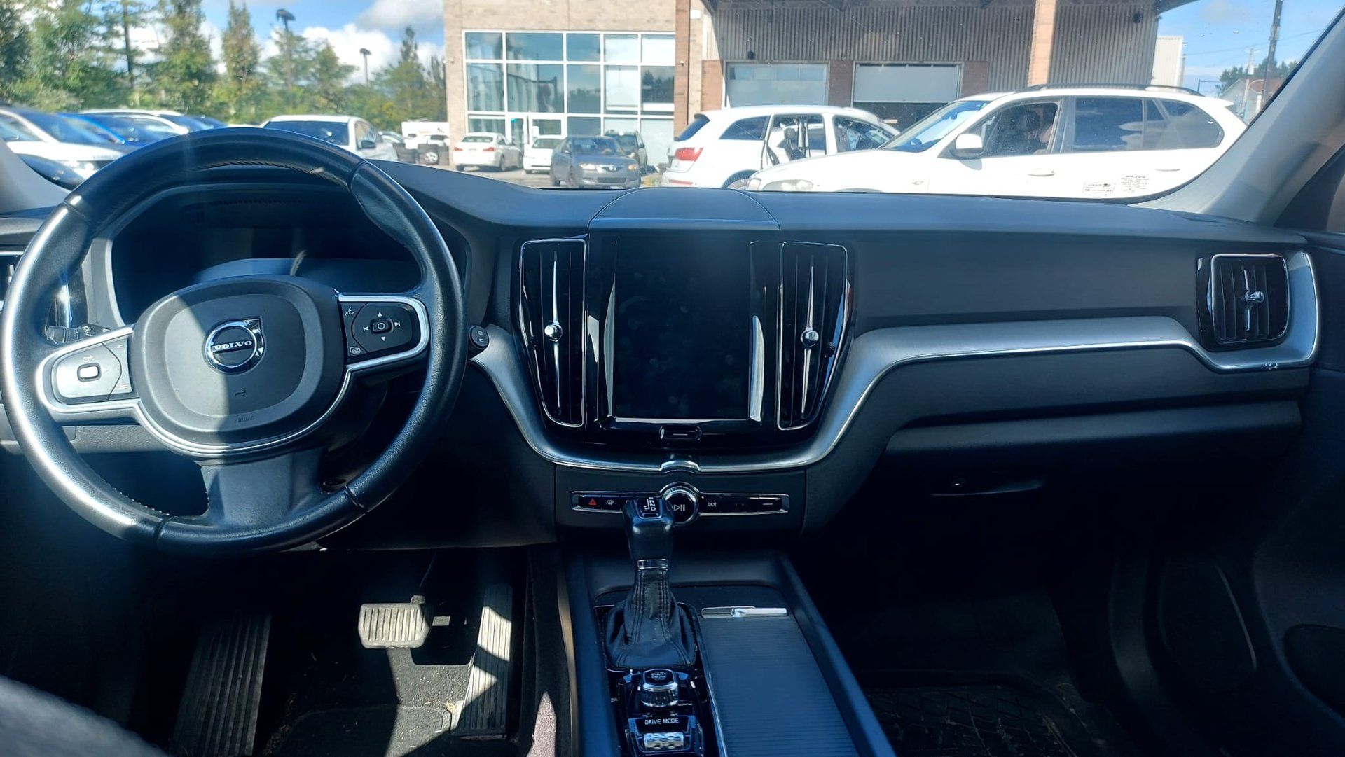 Volvo XC60 2019 - Thumbnail 9