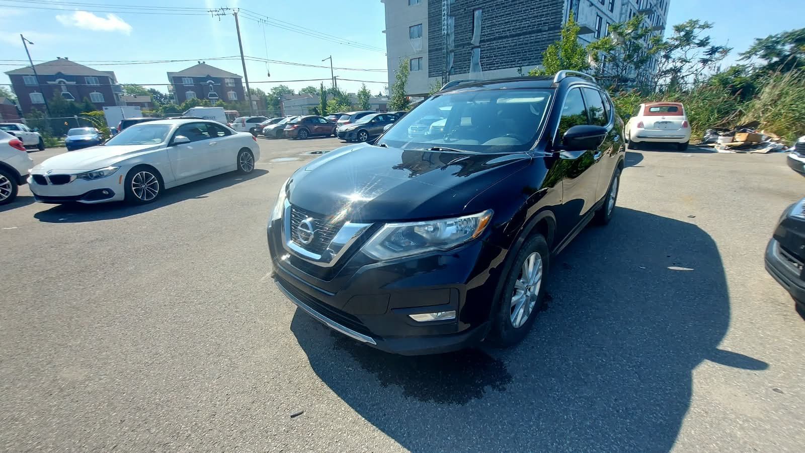 Nissan Rogue 2017 - Thumbnail 1