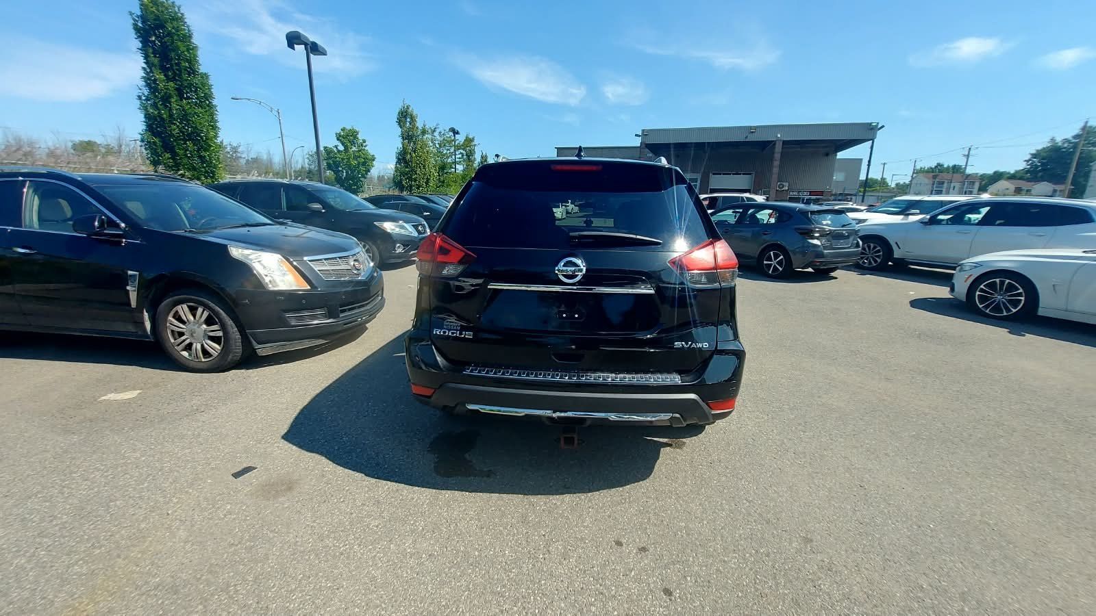 Nissan Rogue 2017 - Thumbnail 4