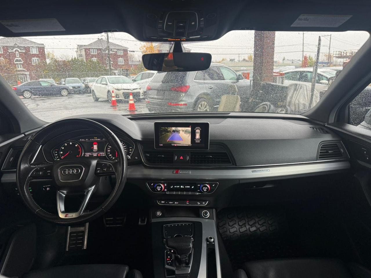 Audi Q5 2018 - Image 11