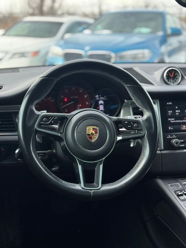 Porsche Macan 2017 - Image 9