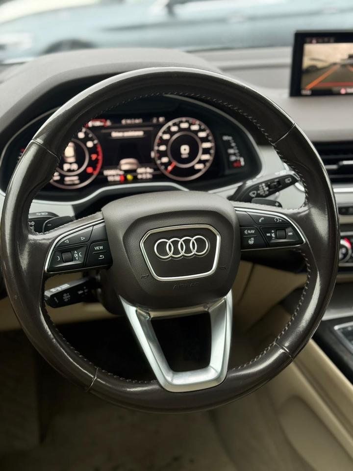 Audi Q7 2018 - Image 9