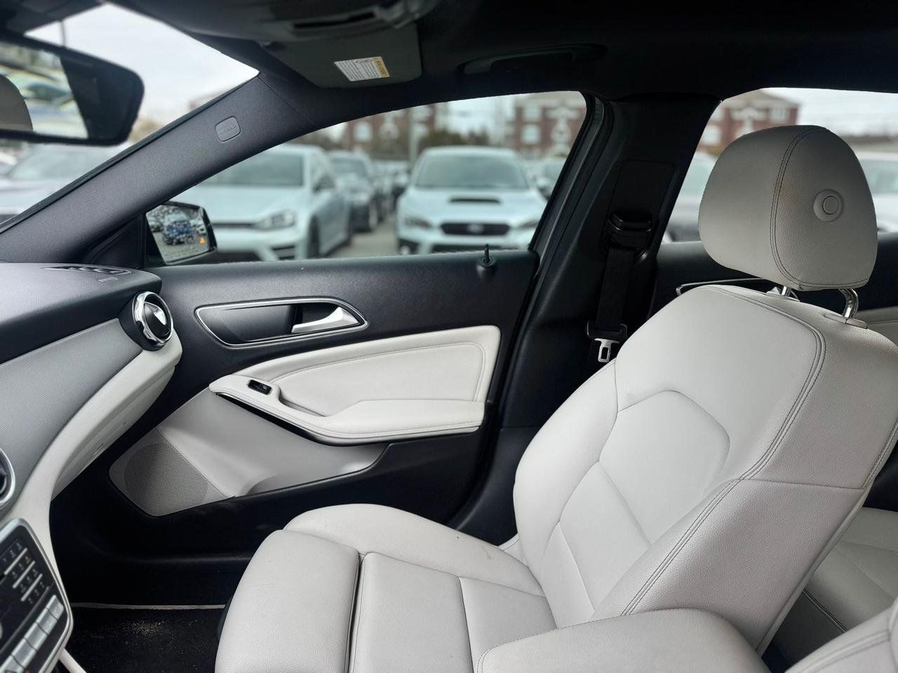 Mercedes-Benz Benz GLA 2019 - Image 11