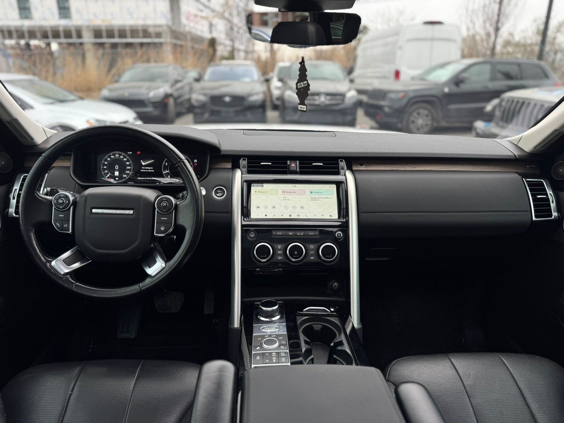 Land Rover Discovery 2018 - Image 8