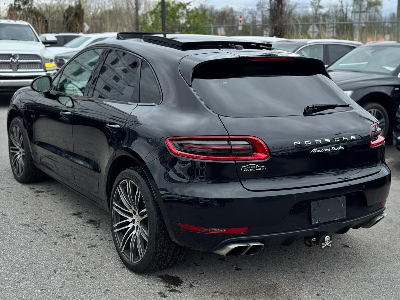 Porsche Macan 2017 - Image 9