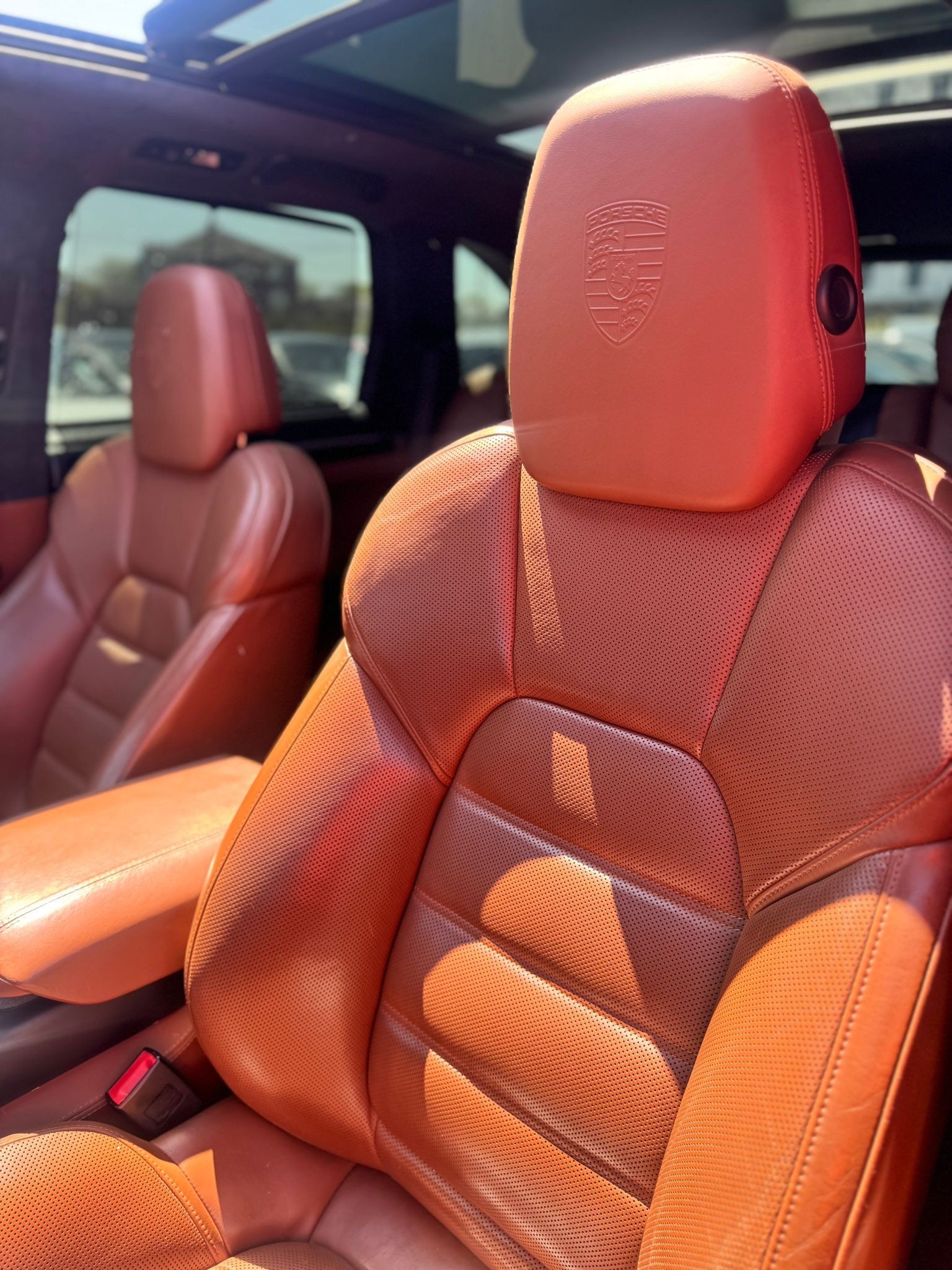 Porsche Cayenne 2016 - Image 16