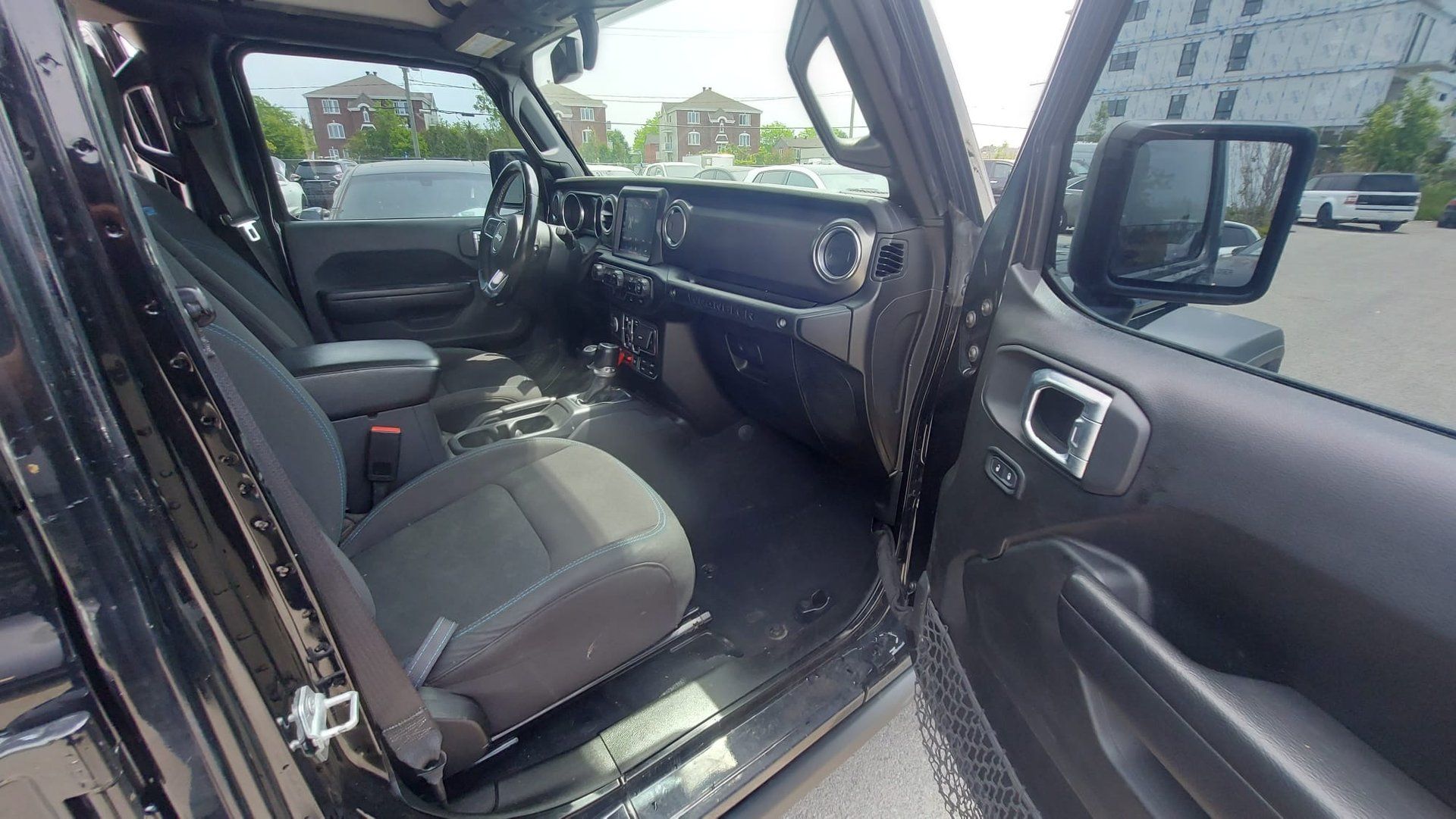 Jeep Wrangler 4xe 2022 - Image 10