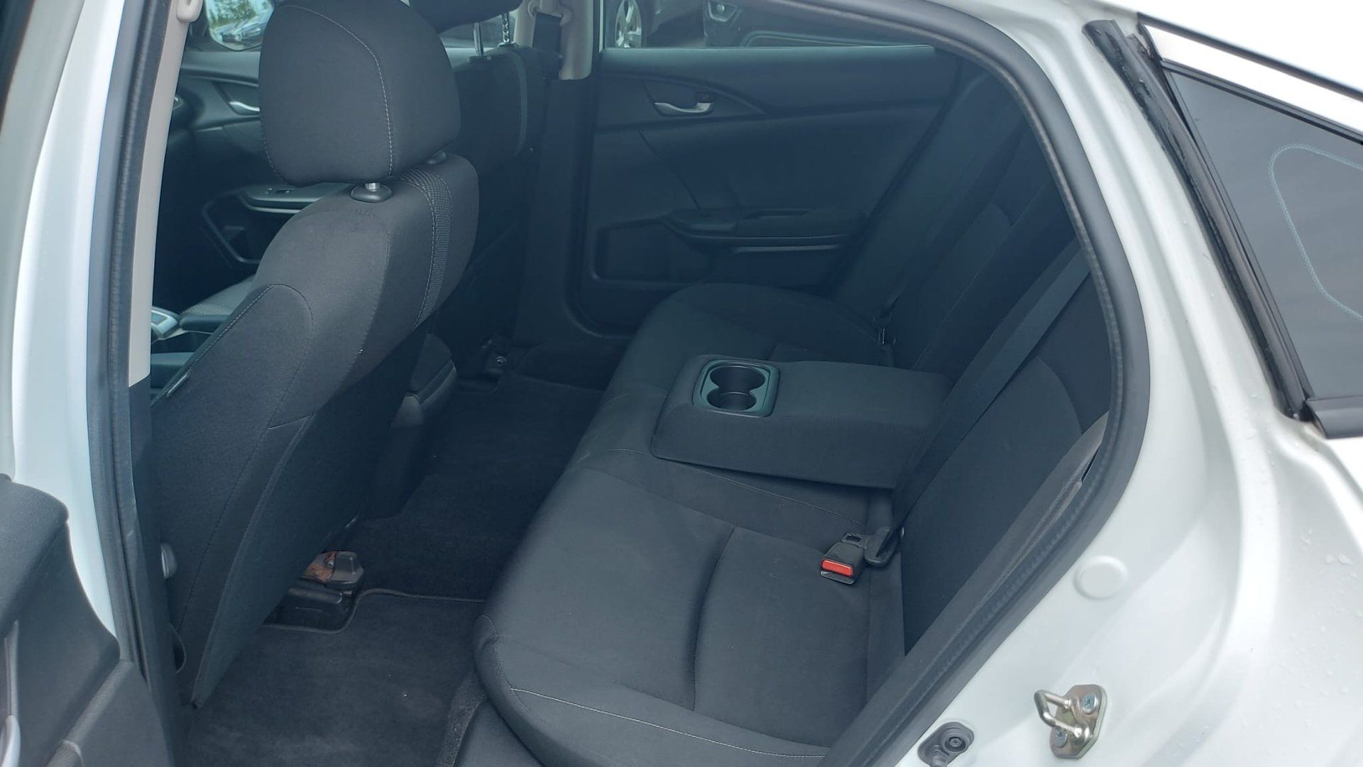 Honda Civic 2016 - Image 5