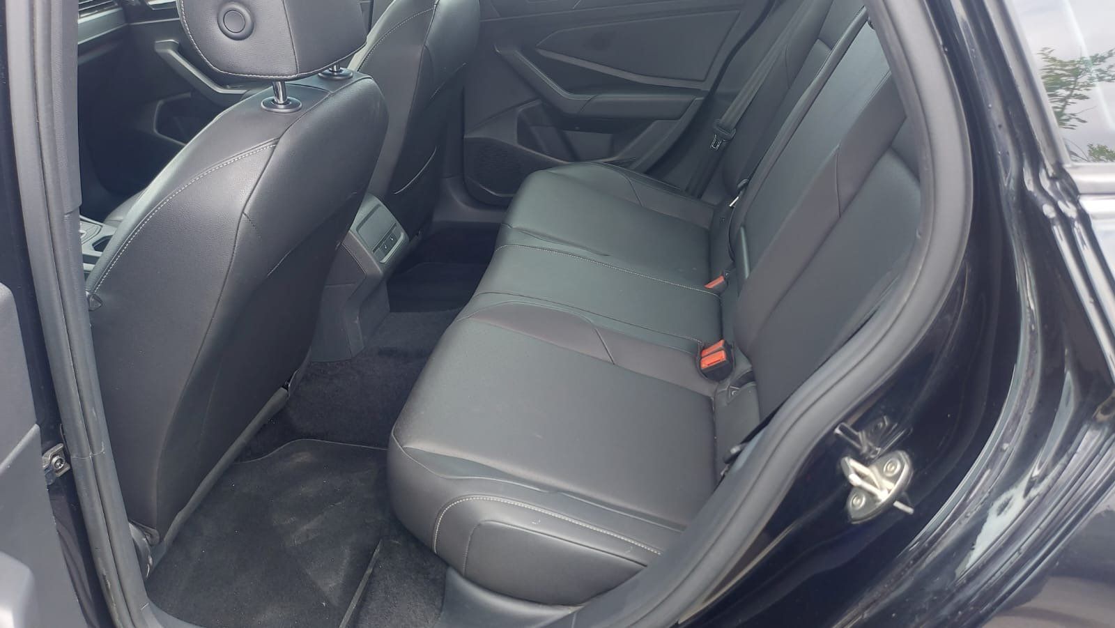 Volkswagen Jetta 2020 - Image 10