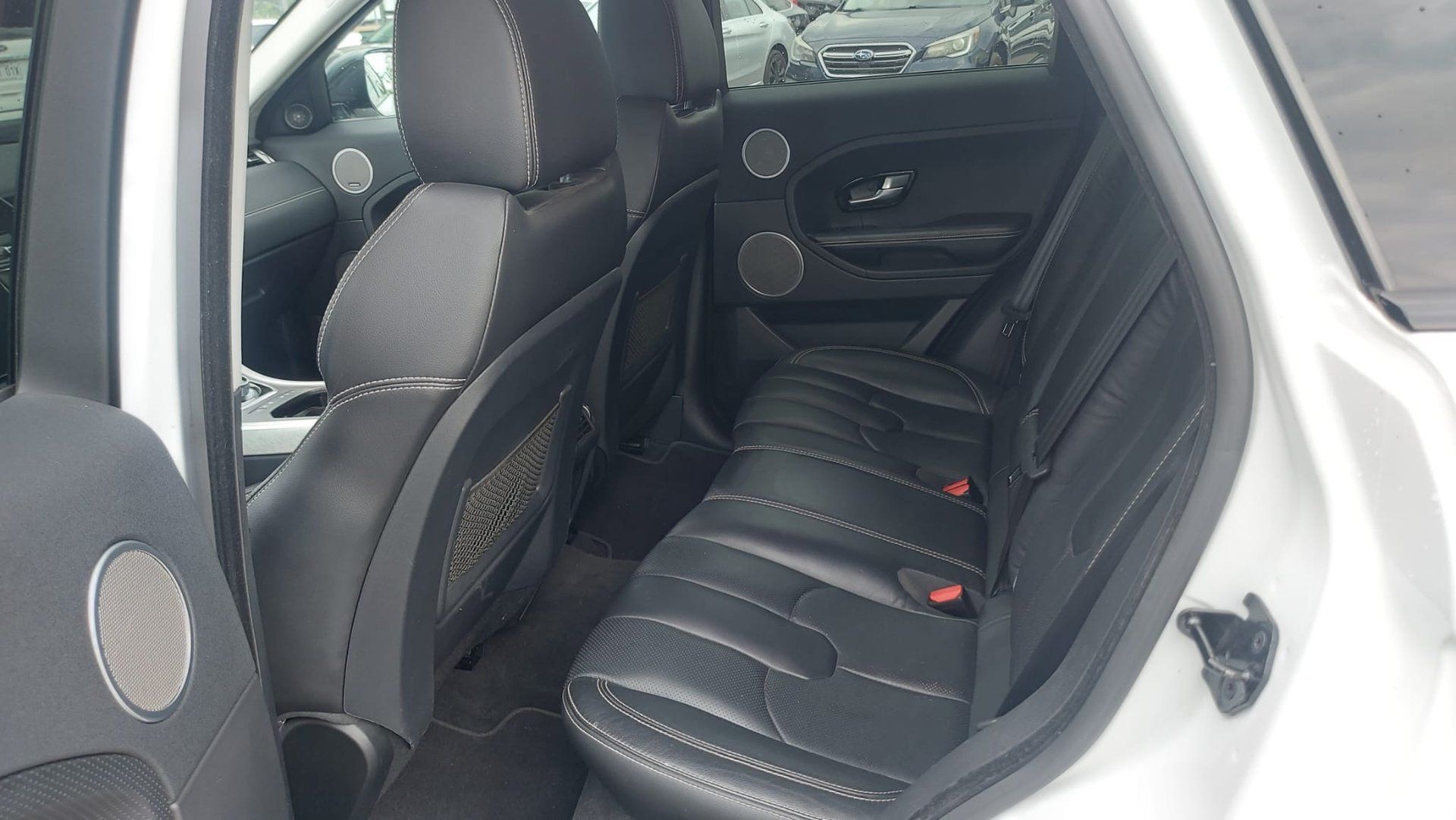Land Rover Range Rover Evoque 2015 - Image 9