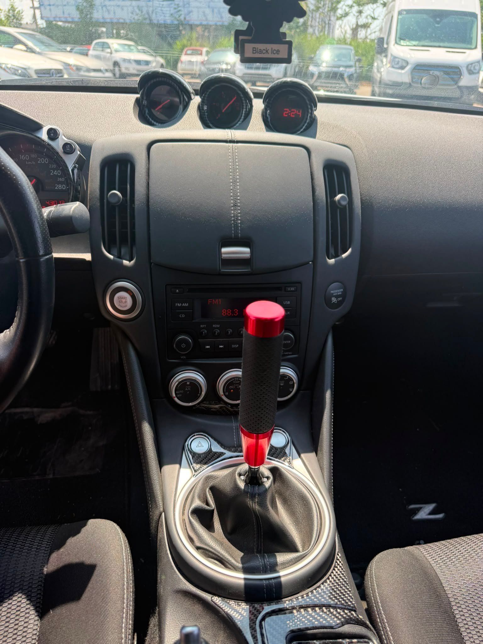 Nissan 370Z 2016 - Image 8