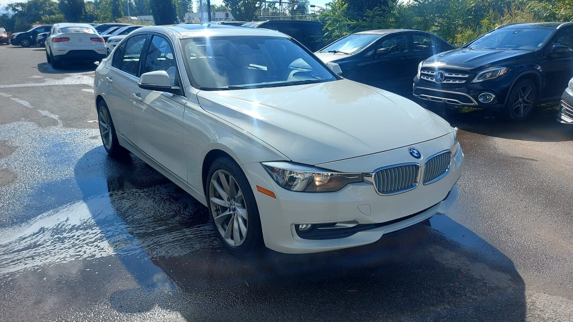BMW 3 Series 2014 - Image 2