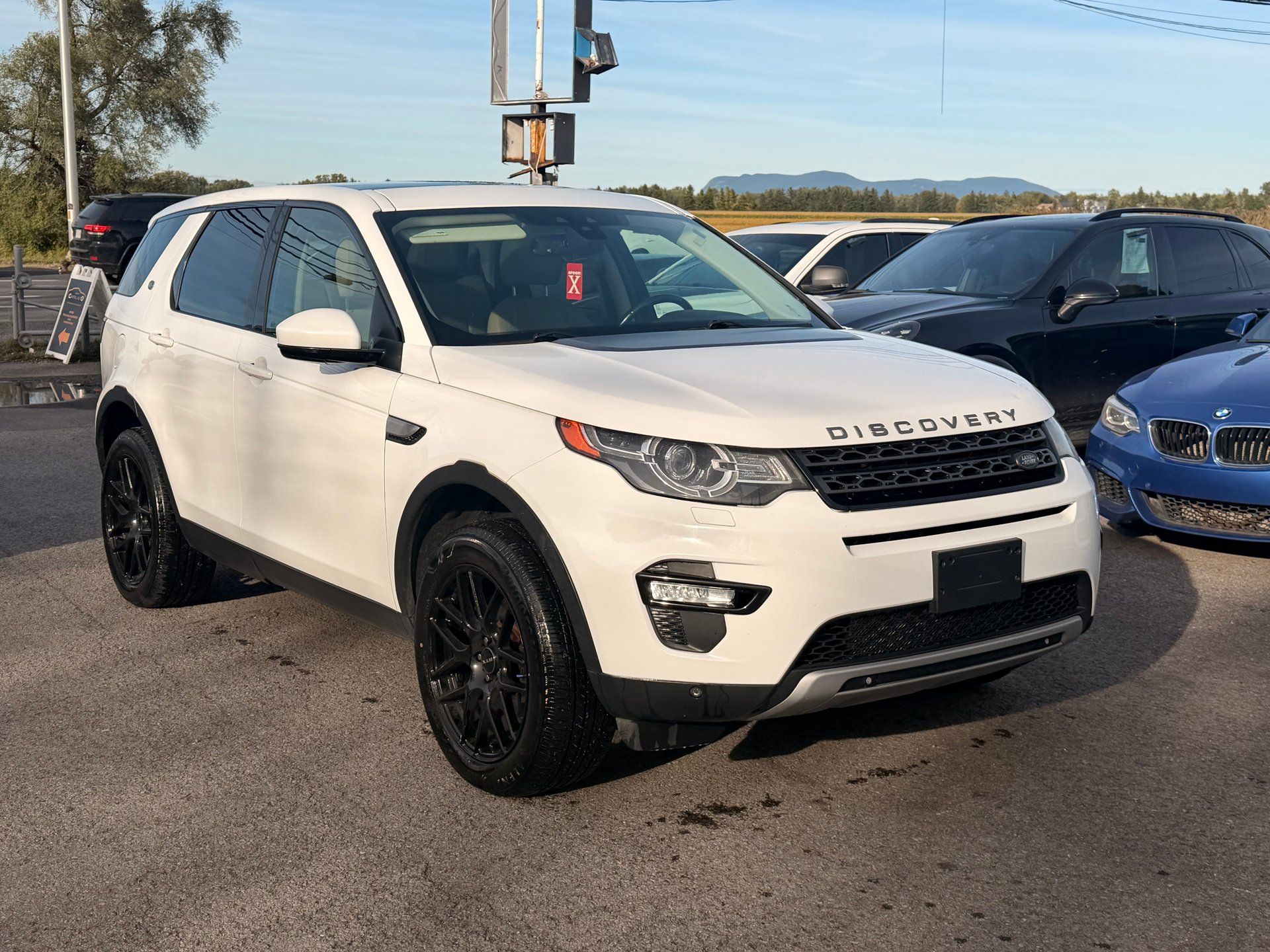 Land Rover Discovery Sport 2016 - Image 3 