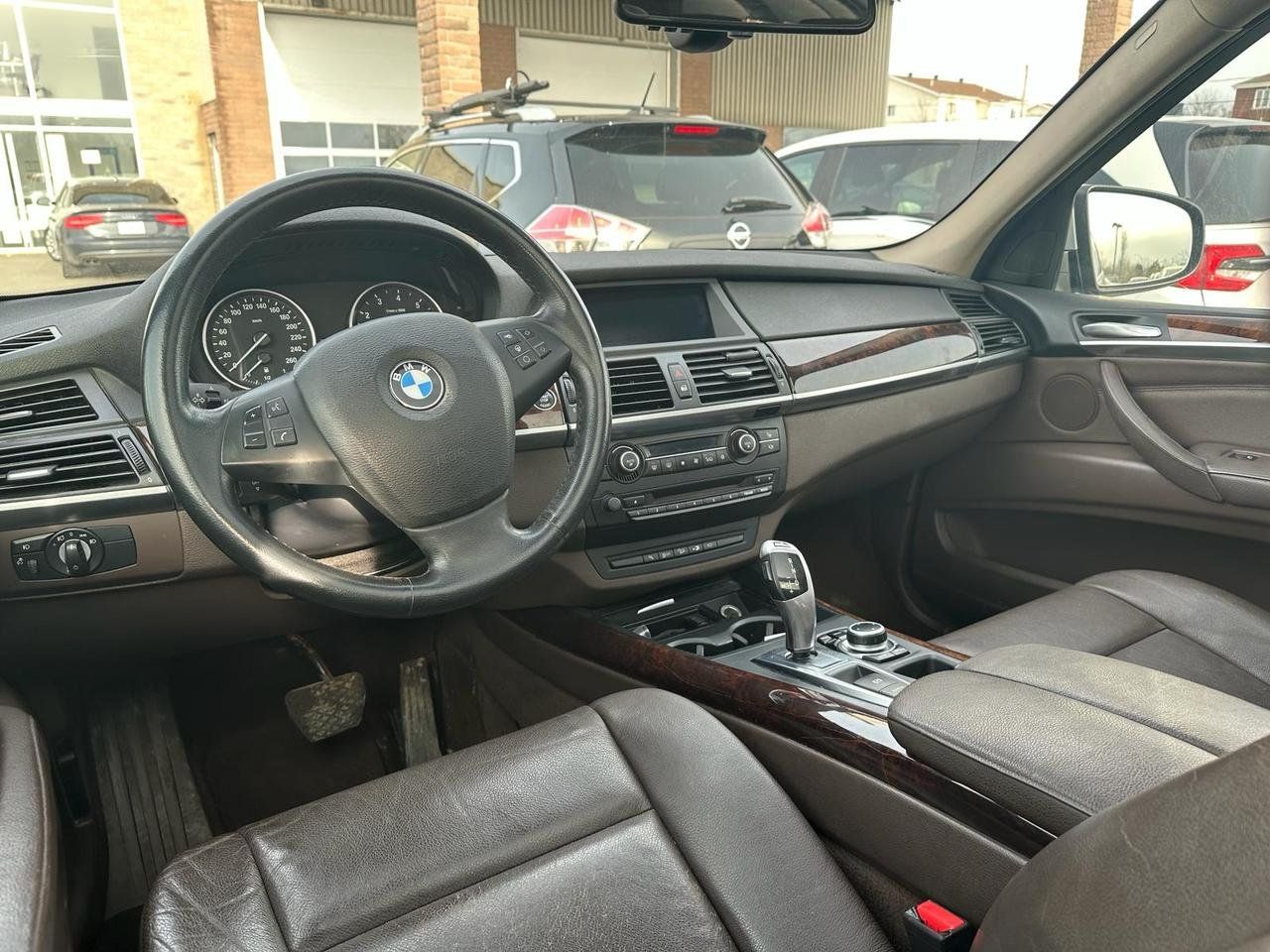 BMW X5 2012 - Image 10