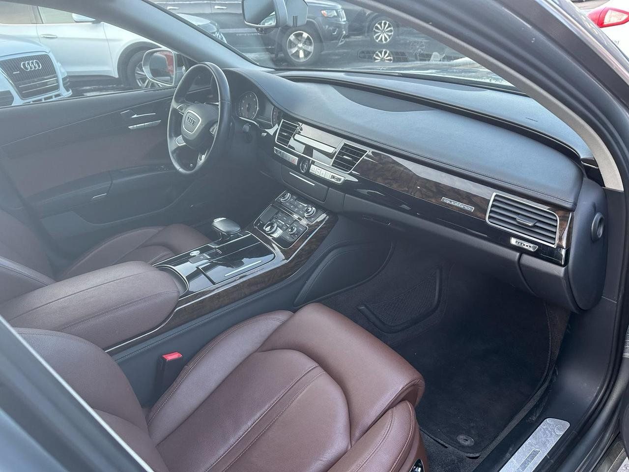 Audi A8 2013 - Image 11 