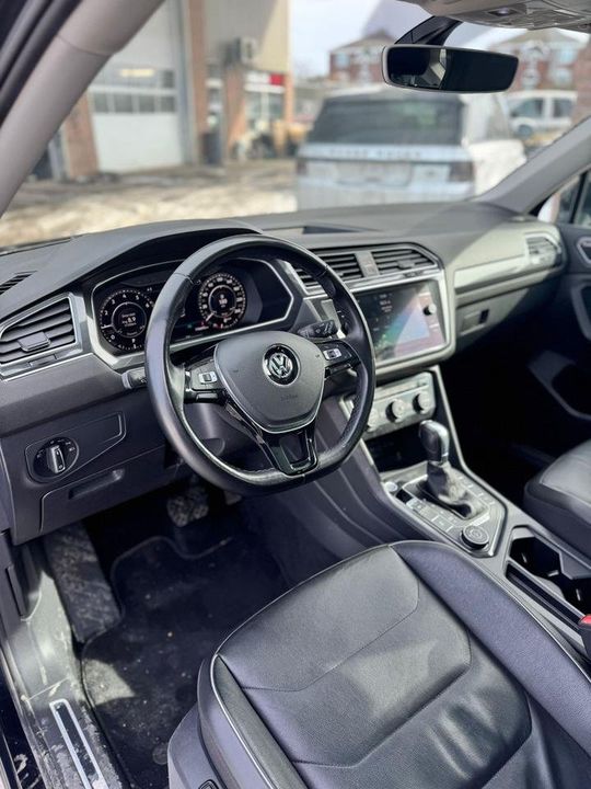 Volkswagen Tiguan 2018 - Image 11