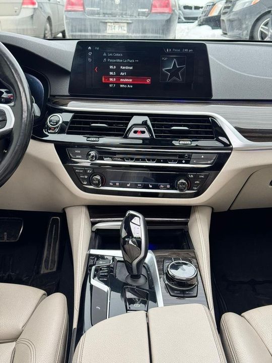 BMW 5 Series 2017 - Image 8