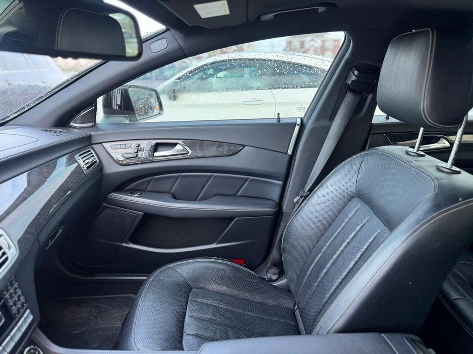 Mercedes-Benz Benz CLS Class 2012 - Image 14