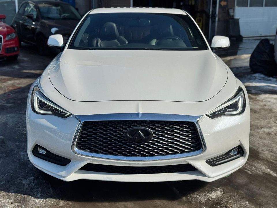 Infiniti Q60 2017 - Image 2