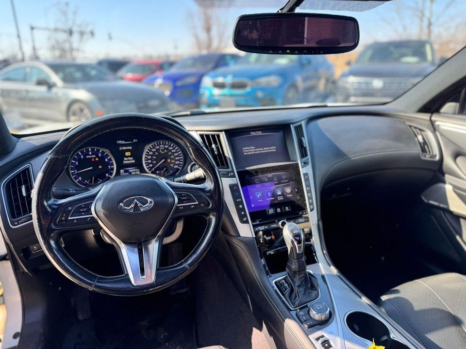 Infiniti Q60 2017 - Image 8