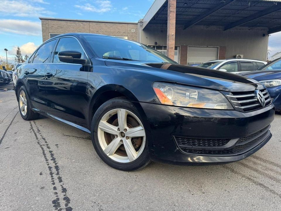Volkswagen Passat 2013 - Image 1