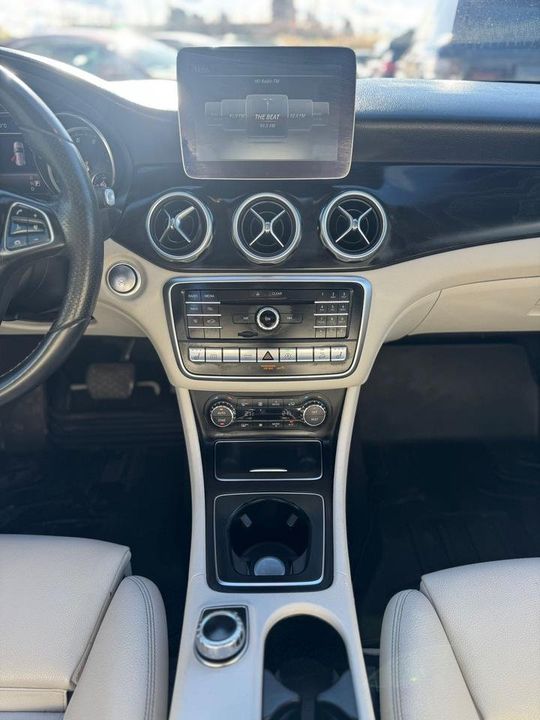 Mercedes-Benz Benz GLA 2018 - Image 8