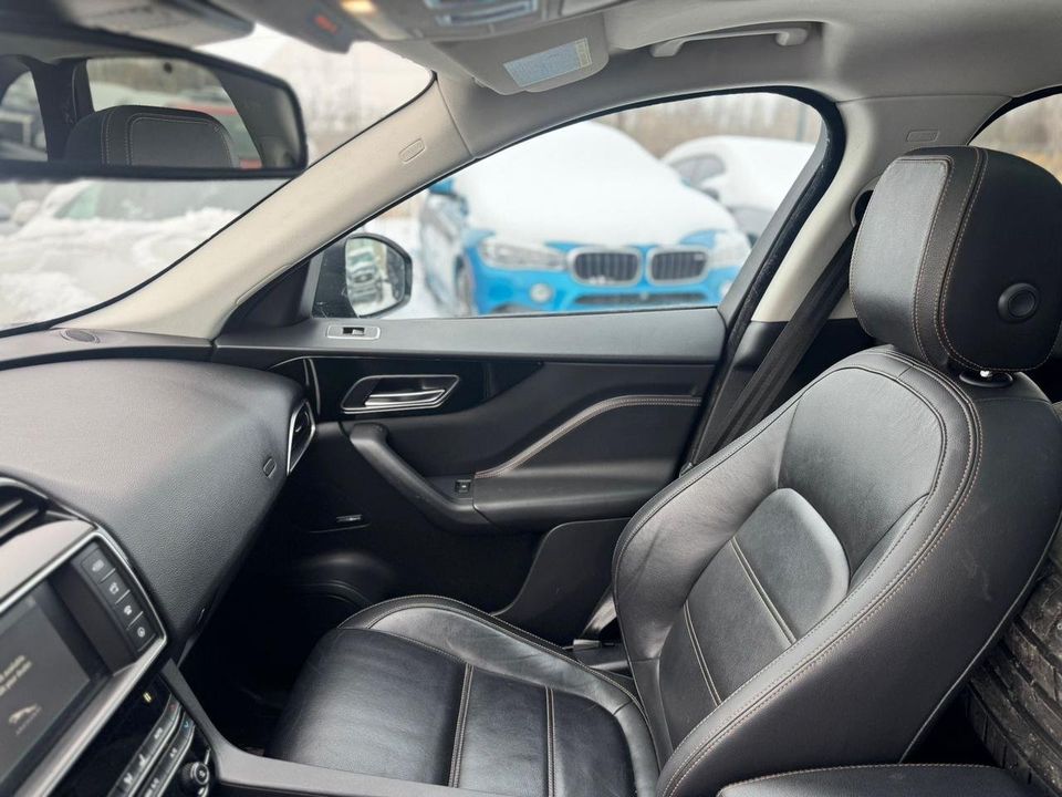 Jaguar F Pace 2018 - Image 12
