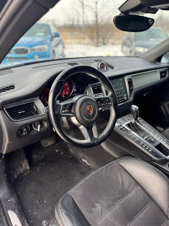 Porsche Macan 2017 - Image 11