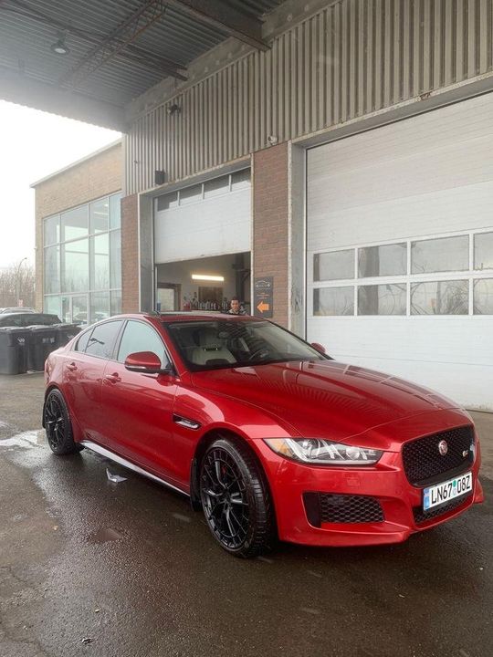 Jaguar XE 2018 - Image 1