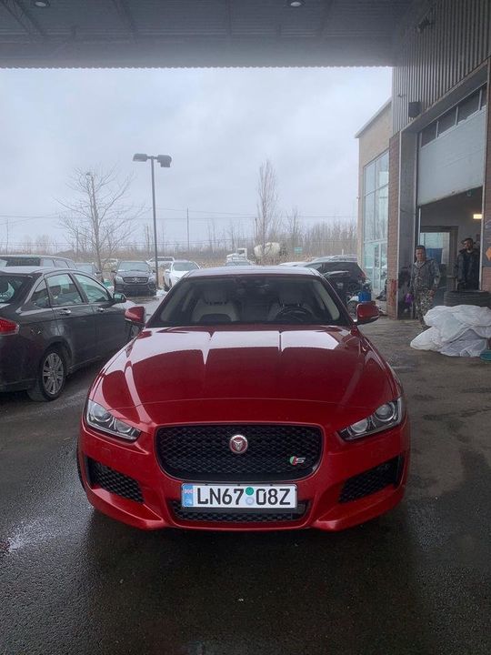 Jaguar XE 2018 - Image 5