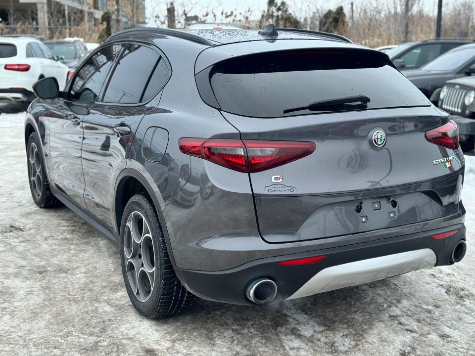 Alfa Romeo Stelvio 2018 - Image 5
