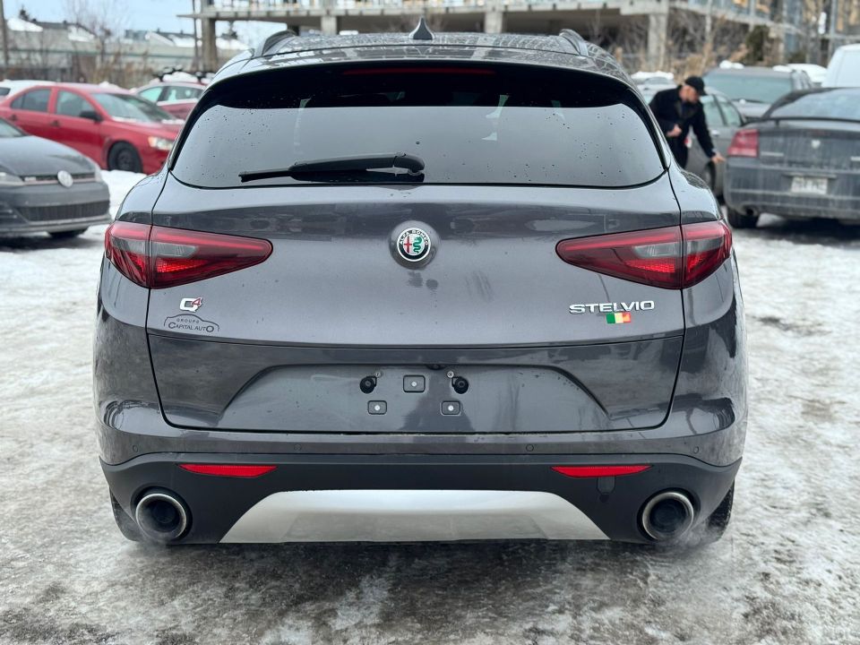 Alfa Romeo Stelvio 2018 - Image 6
