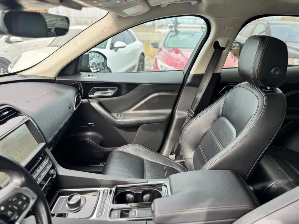 Jaguar F Pace 2020 - Image 12
