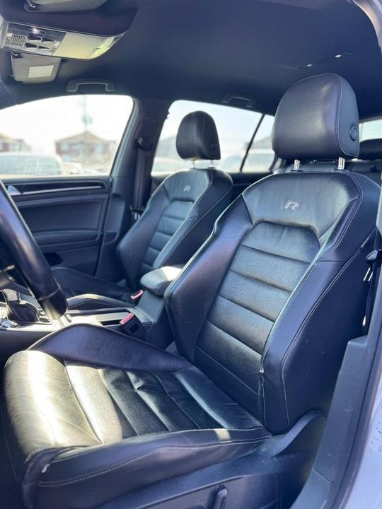 Volkswagen Golf R 2016 - Image 11