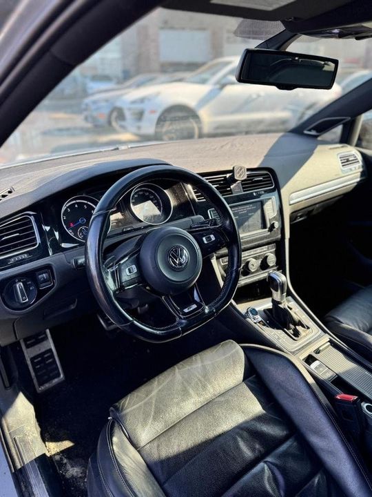 Volkswagen Golf R 2016 - Image 8
