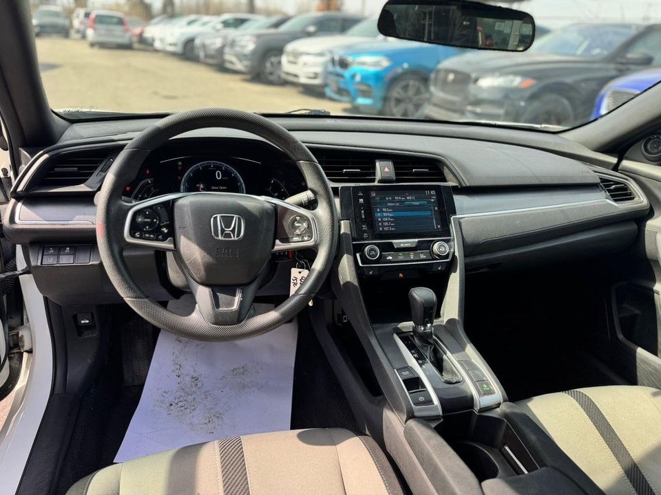 Honda Civic 2018 - Image 10