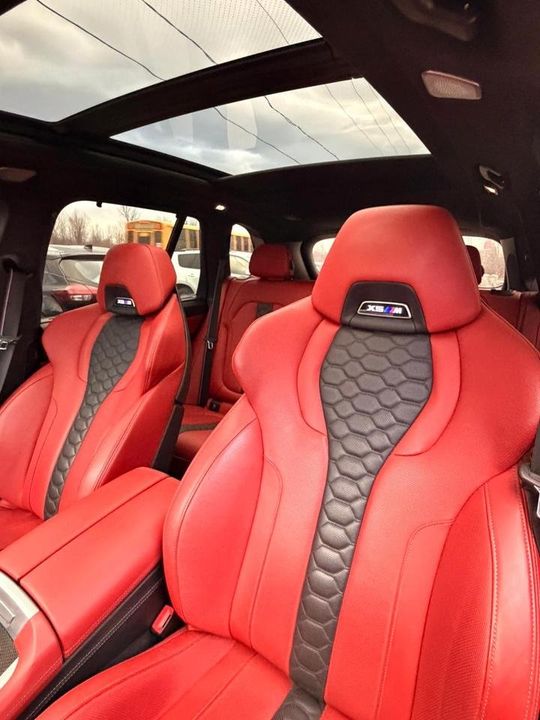 BMW X5 M 2023 - Image 16