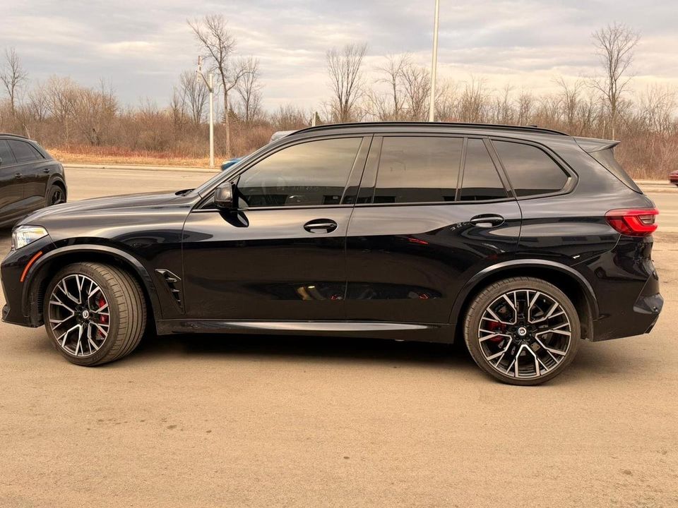 BMW X5 M 2023 - Image 25