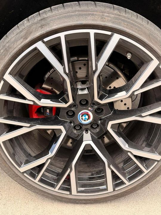 BMW X5 M 2023 - Image 32