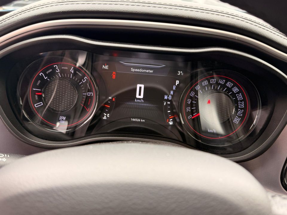 Dodge Challenger 2021 - Image 10