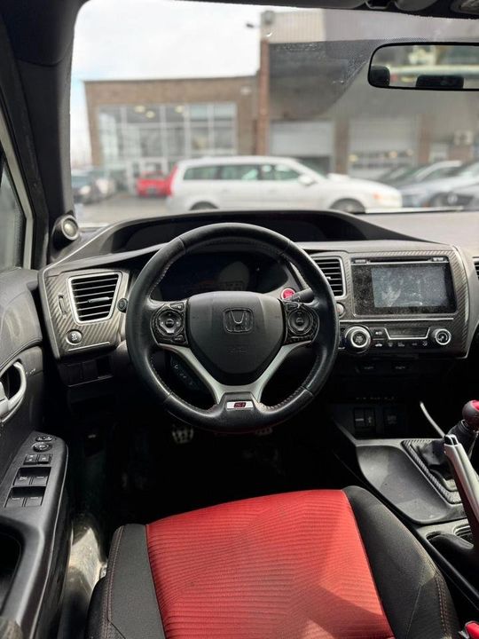 Honda Civic 2015 - Image 8