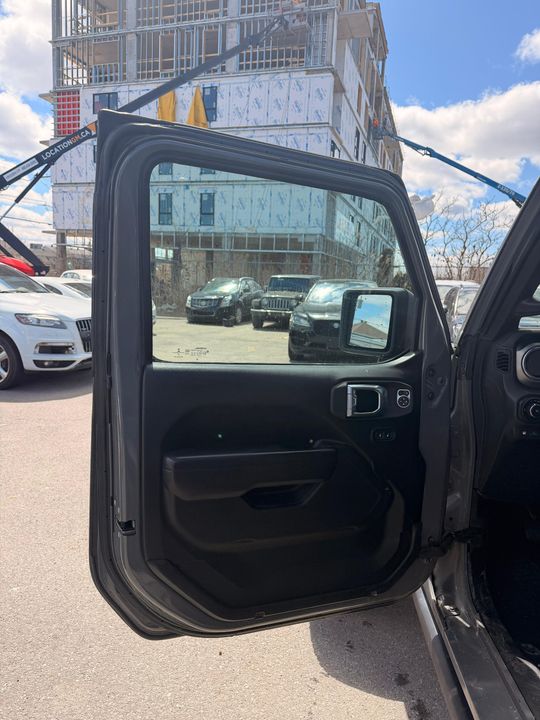 Jeep Wrangler 4xe 2021 - Image 24